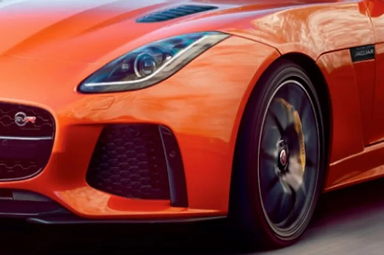 POGLED U KATALOG: Evo kako izgleda novi Jaguar F-Type SVR