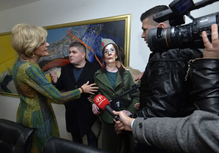 Prosvjed zbog privremenog oduzimanja koncesije televiziji Z1