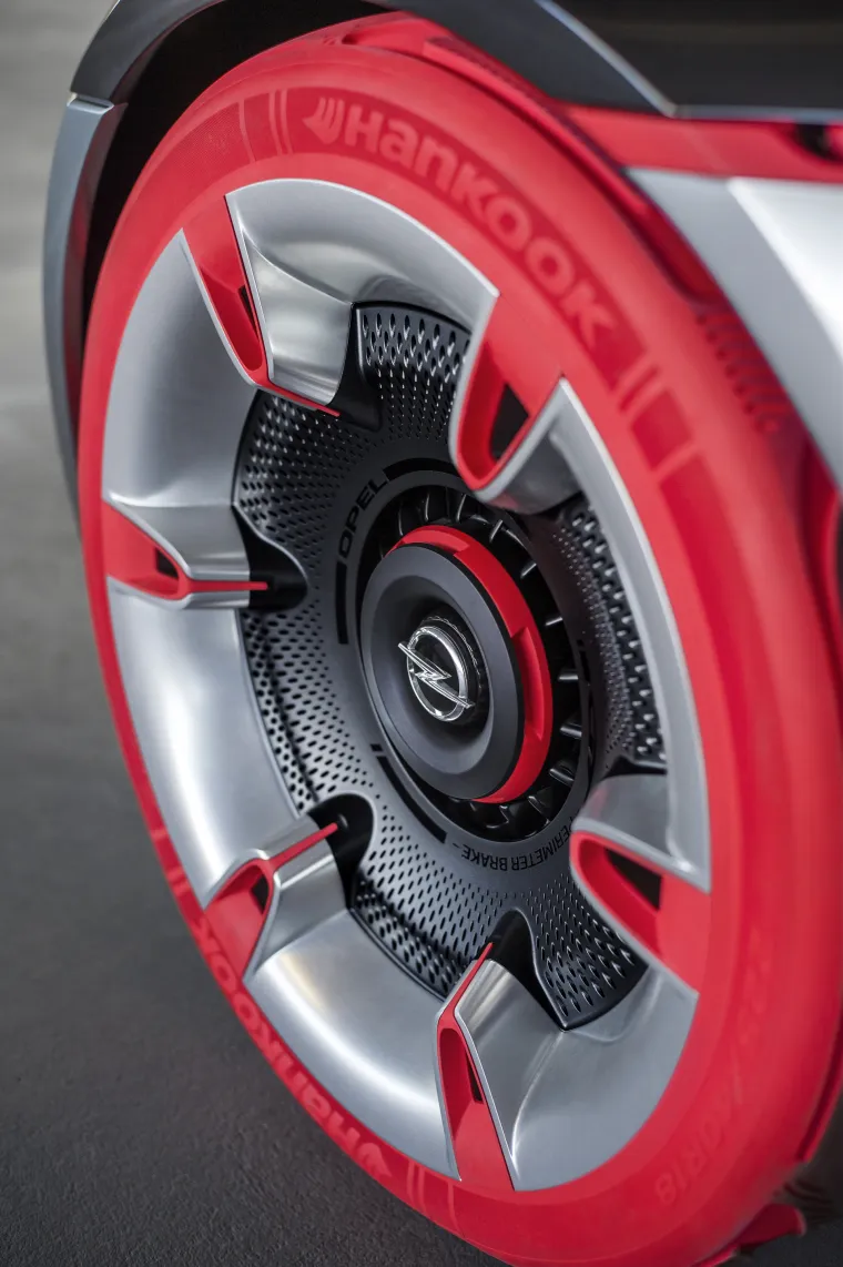 "VANZEMALJAC" IZ NJEMAČKE: GT Concept pokazuje u kojem smjeru ide Opel