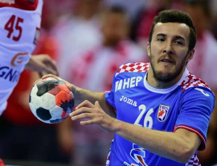 Hrvatski rukometa&scaron;i plasirali su se u polufinale Europskog prvenstva u Poljskoj nakon senzacionalne pobjede protiv domaćina.