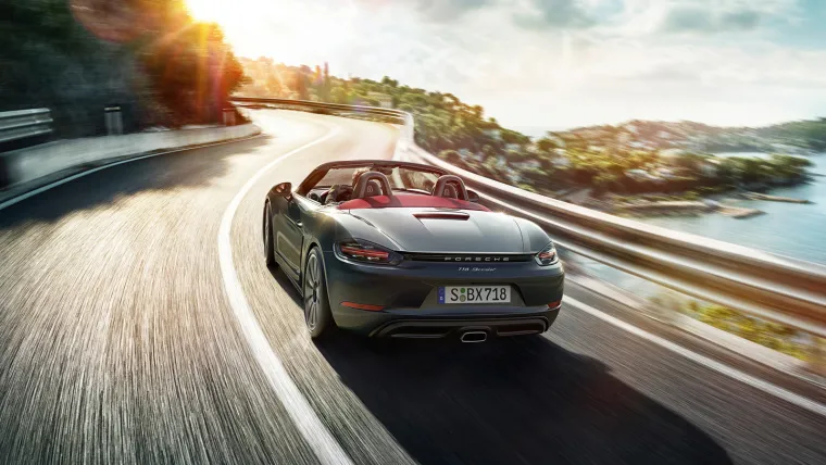LJUBAV NA PRVI POGLED: Porsche nas je počastio slikama novog 718 Boxster modela