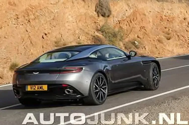Nizozemski novinari s portala AutoJunk uspjeli su snimiti novi Aston Martin DB11 model tijekom završnog testiranja na europskim cestama.