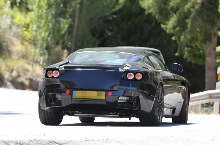 Svjetska premijera DB11 modela dogodit će se na sajmu automobila u Genevi, koji počinje 3. ožujka