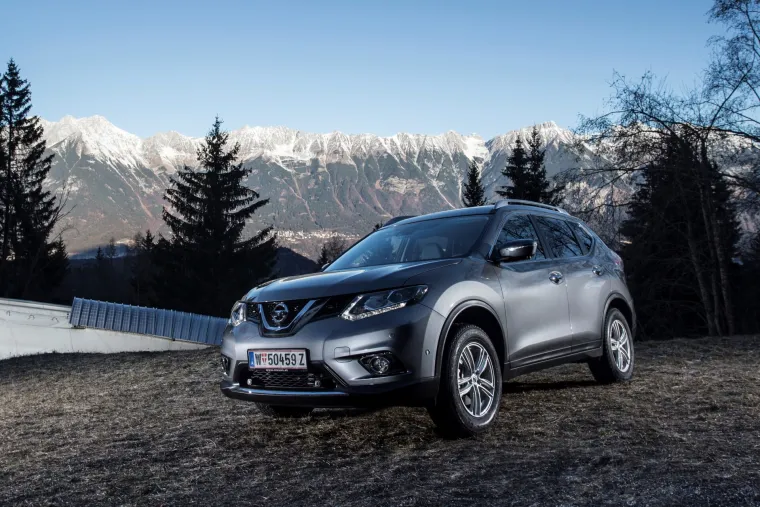 X-TRAIL NA KLIZALJKAMA: Evo kako je izgledalo snimanje promo spota za Nissanov SUV