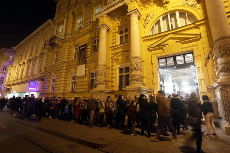 Brojni posjetitelji u Arheološkom muzeju  u Zagrebu.