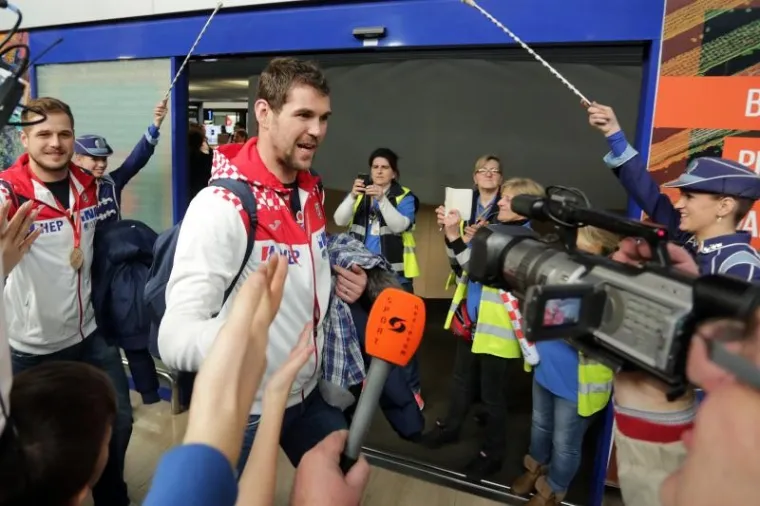 FE&Scaron;TA U ZAGREBU: Kauboji se vratili u domovinu s broncom oko vrata