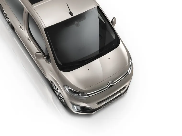 PRILAGOĐEN SVIM POTREBAMA: Evo kako izgleda novi Citro&euml;nov kombi SpaceTourer