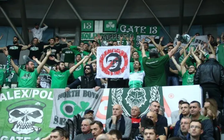 Na tribinama Draženovog zdanja osvanula je prekrižena Mamićeva glava u sektoru u kojem su bili smje&scaron;teni navijača Panathinaikosa Gate 13, koji su bodrili svoj klub.