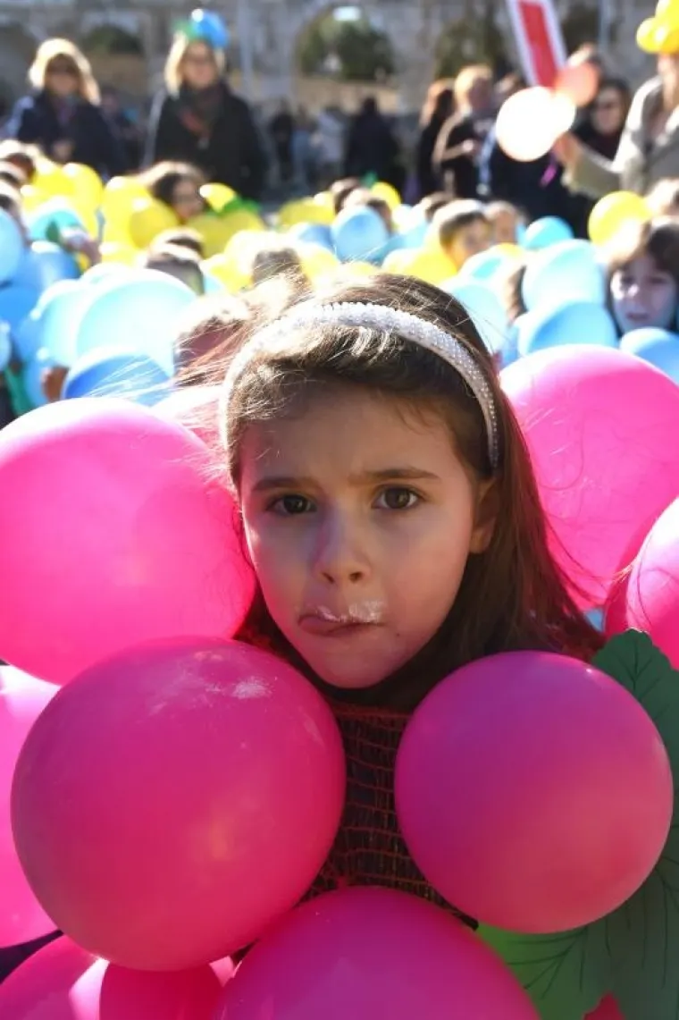 U pulskoj Areni održan je tradicionalni Dječji karneval namijenjen djeci pred&scaron;kolskog i &scaron;kolskog uzrasta. Sedamnaesti po redu Dječji karneval i ove je godine organiziralo Dru&scaron;tvo Na&scaron;a djeca Pula, pod pokroviteljstvom Grada Pule i Arheolo&scaron;kog muzeja.