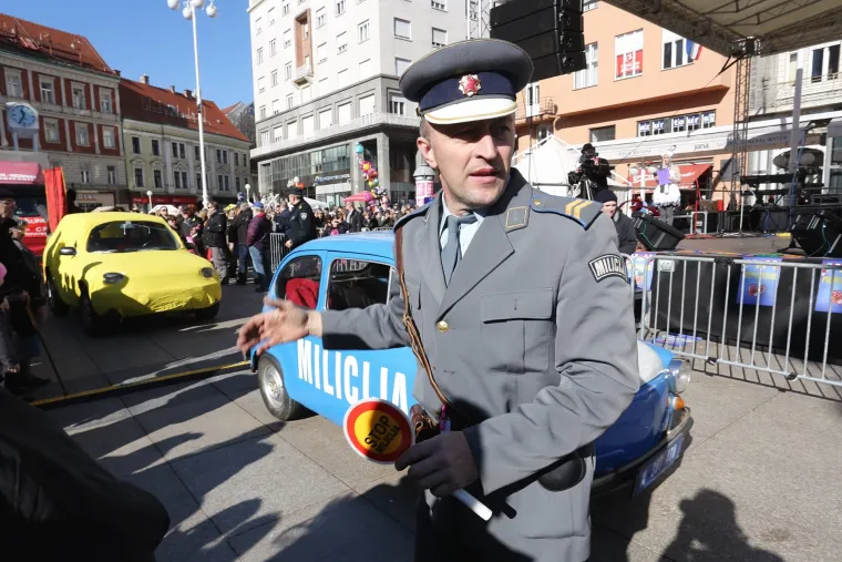 Prvi put nakon mnogo godina veliki fa&scaron;nik u Zagrebu okupio mno&scaron;tvo veselih i maskiranih građana