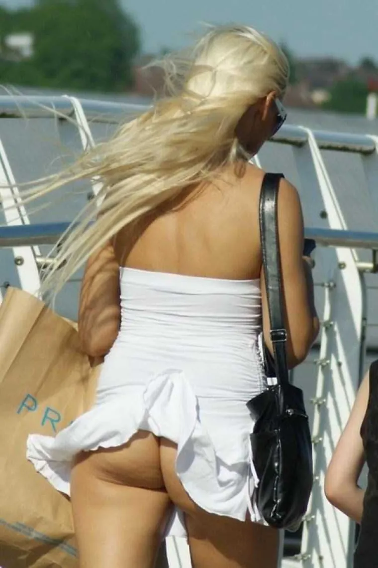 HVALA TI VJETRE: Stižu haljinice, a s njima i nezgodice