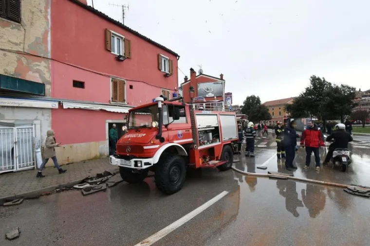 Mnoge ulice bile su pod vodom.