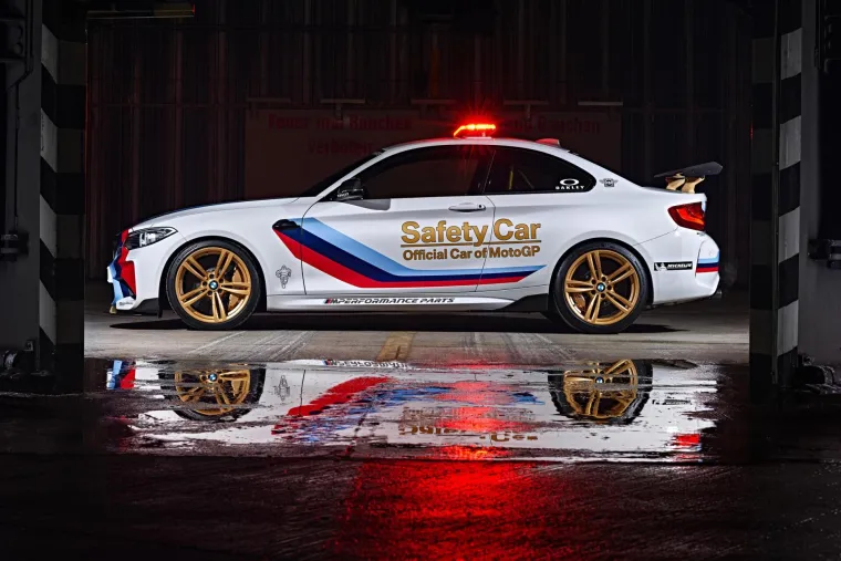 Dodana je i "overboost" funkcija, pa Safety Car do stotke dolazi za 4,2 sekunde.