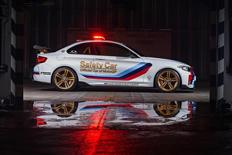 BMW M2 SAFETY CAR: Ovaj automobil će brinuti o sigurnosti na utrkama motociklističkog prvenstva