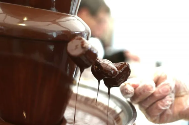 Na zagrebačkom Trgu bana Josipa Jelačića svoja vrata posjetiteljima otvorio je &scaron;ator u kojem građani i turisti mogu posjetiti 5. Festival kave i čokolade - Coffee &amp; Chocofest.