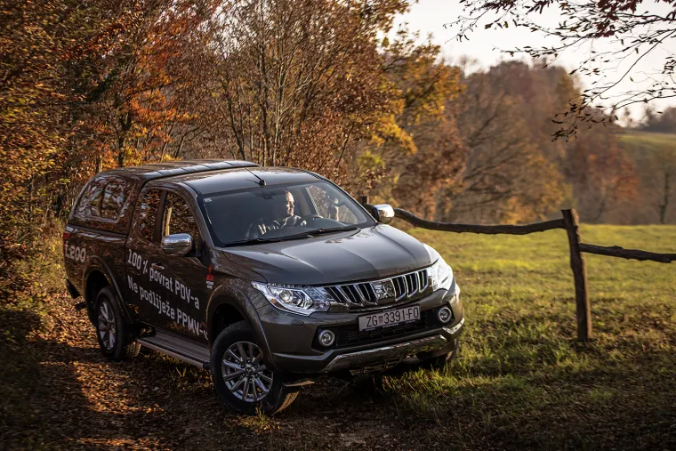 MULTIFUNKCIONALNI TERENAC: Evo kako izgleda nova generacija Mitsubishi L200 pick upa