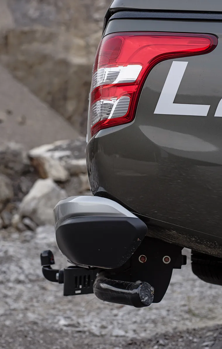 MULTIFUNKCIONALNI TERENAC: Evo kako izgleda nova generacija Mitsubishi L200 pick upa