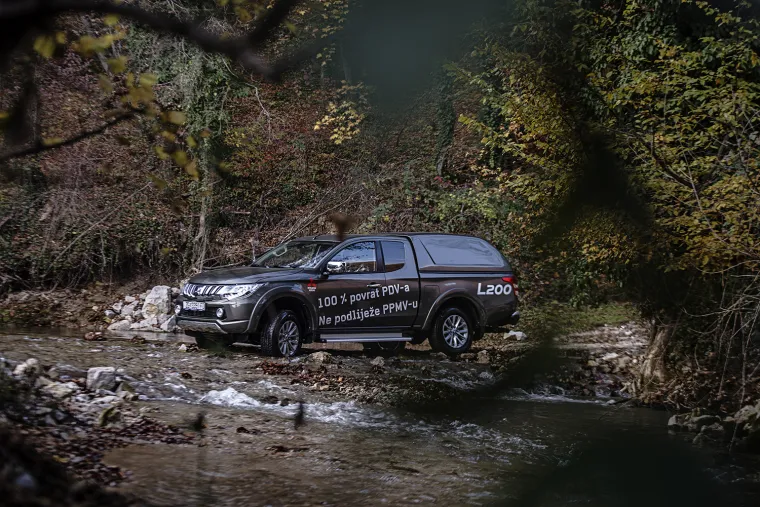 Jedan od najboljih predstavnika klase multifunkcionalnih pick up vozila je Mitshubishi L200 koji nam je na test do&scaron;ao u verziji 2.4 D Club Cab Instyle.