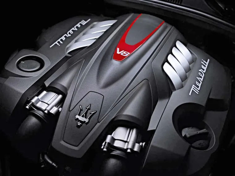 Pretpostavlja se kako će ispod poklopca biti twin turbo V6 s 410 KS i V8 s 520 KS, poznatih iz Ghibli i Quattroporte modela.