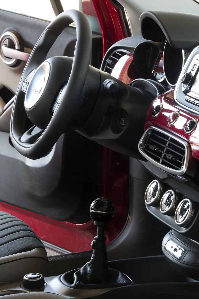 NOVI LJEPOTAN NA CESTAMA: FIAT 500X, &scaron;minker bogate povijesti