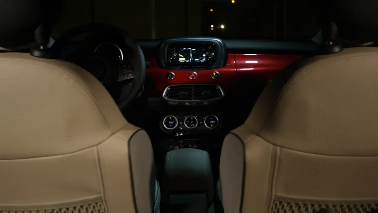 NOVI LJEPOTAN NA CESTAMA: FIAT 500X, &scaron;minker bogate povijesti