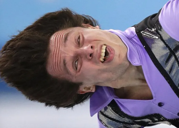Kada gledamo klizanje, rijetko kada obraćamo pažnja na grimase klizača. No, ona ostanu zauvijek zabilježena na fotografijama pa je vrijeme da bacimo oko i na taj smje&scaron;niji detalj prekrasnog sporta.