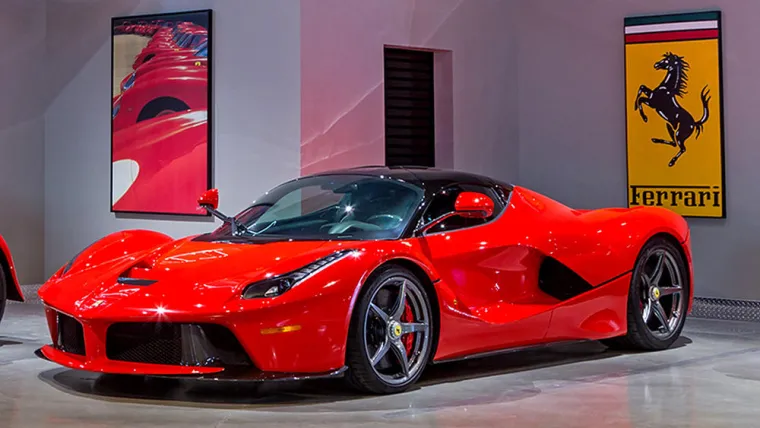 LaFerrari Hybrid Super Car