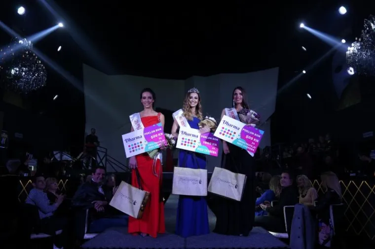 Miss Zagreba i Zagrebačke županije sa svoje dvije pratilje