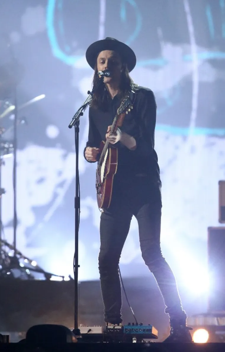 Pjevač James Bay