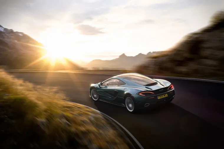 JURILICA ZA SVAKODNEVNU VOŽNJU: Ovo je McLaren 570GT, treći član Sport Series kolekcije