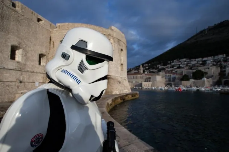 'STAR WARS' U HRVATSKOJ: Darth Vader i stormtrooperi zaposjeli Stradun