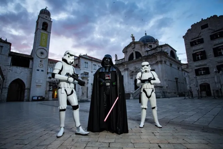 'STAR WARS' U HRVATSKOJ: Darth Vader i stormtrooperi zaposjeli Stradun