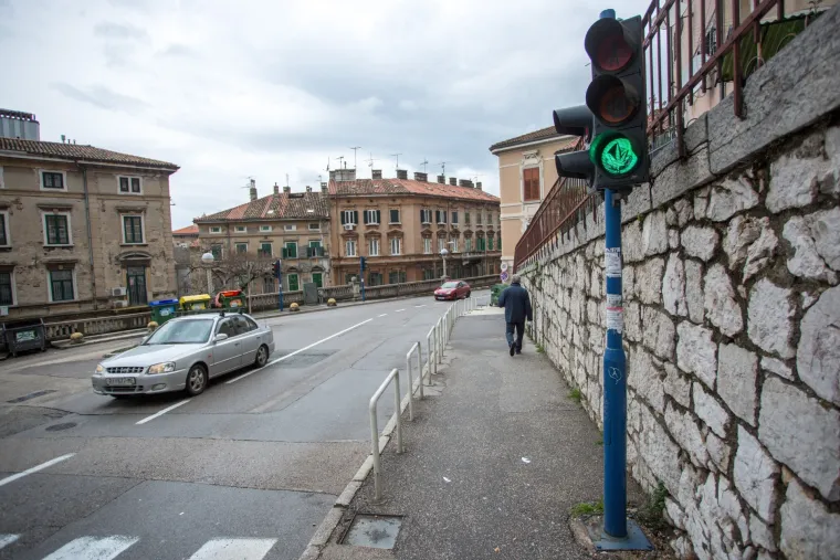 Neobičan semafor u Rijeci