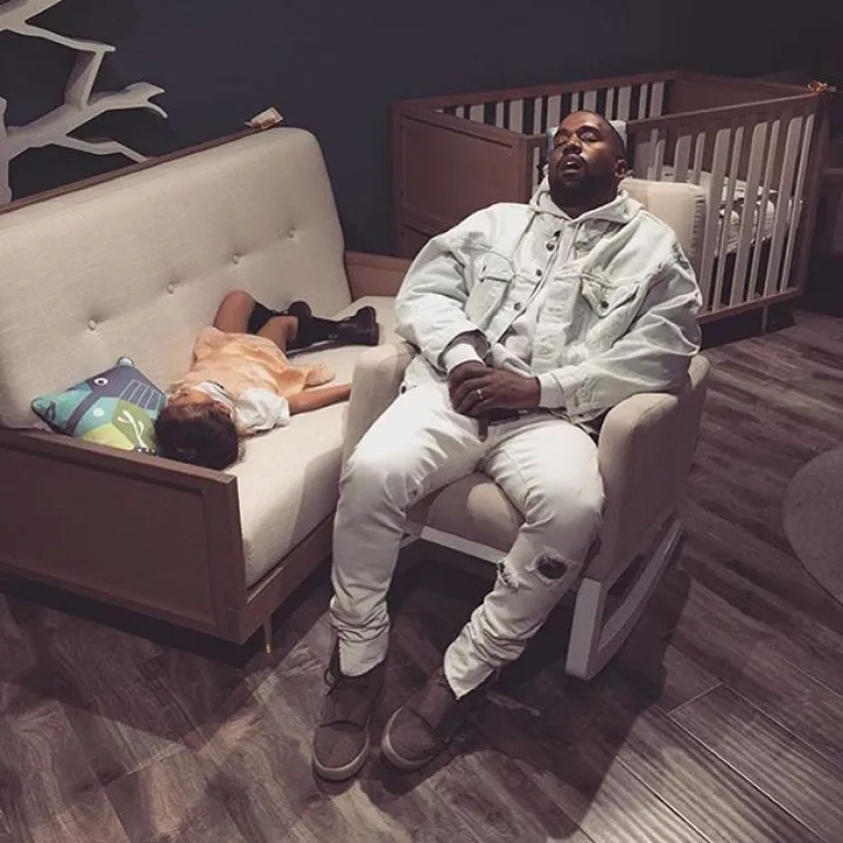 Žene stvarno znaju izmučiti muževe, pogledajte ta napaćena lica