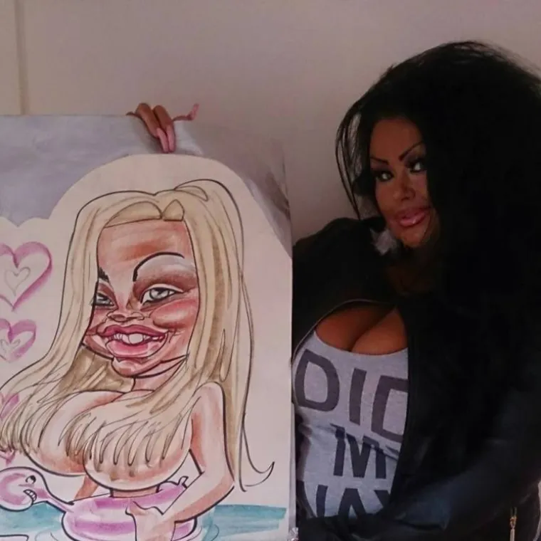 Krystina Butel ima 30 godina i nije nimalo pretjerano niti uvredljivo reći da izgleda poput karikature.