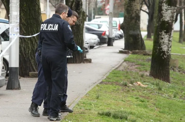 Oružana pljačka i pucnjava u Prečkom