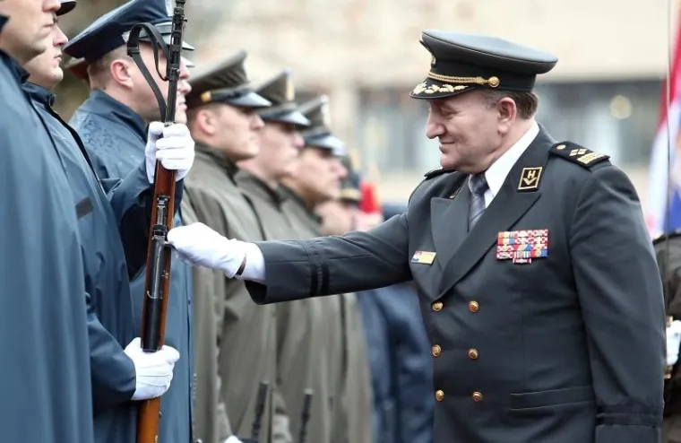 SVEČANOST U ZAGREBU: Smotra i primopredaja dužnosti &scaron;efa Glavnog stožera OS-a