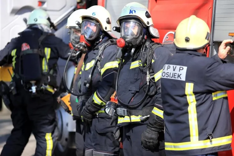 OPASNI LJUDI U CRNOM: Pogledajte kako je izgledala vježba specijalnih policijskih snaga