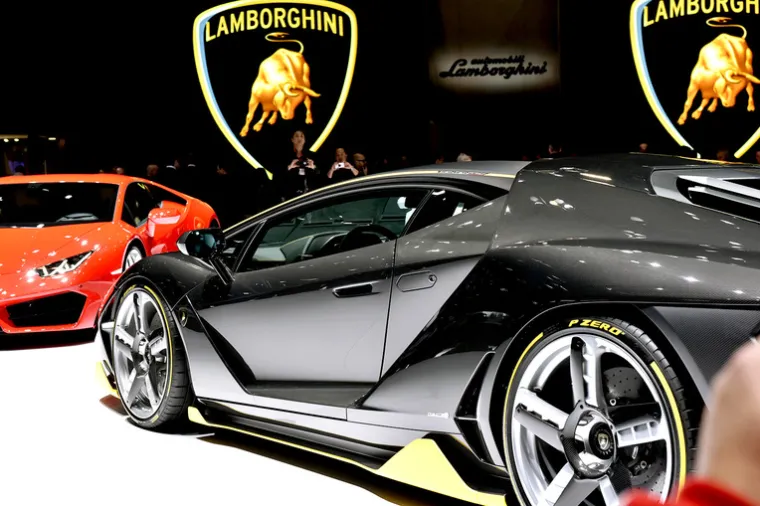 STOLJETNA OBLJETNICA: Evo kako izgleda slavljenički Lamborghini Centenario