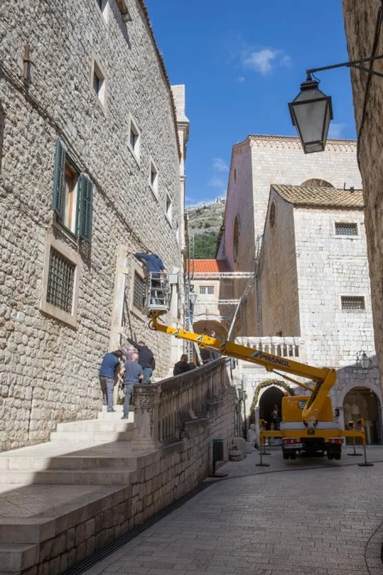SF U DUBROVNIKU: Pogledajte kako Stradun postaje kulisa za Ratove zvijezda