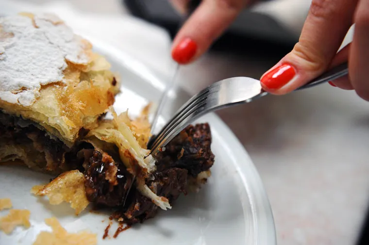 SLADOKUSCI, NAVALITE! Najnoviji hit je burek s Eurocremom