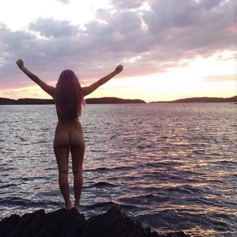 GUZE NA SUNCE! Skinuli gaće i pokazali svoje blago pred cijelim svijetom