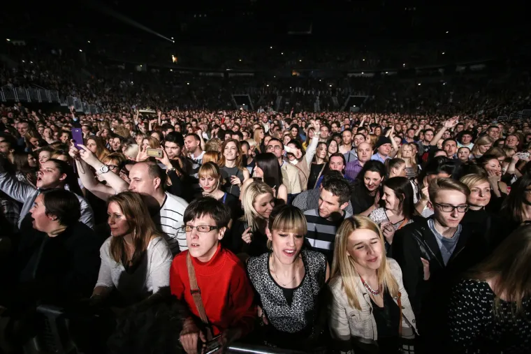 Tony Cetinski u prepunoj Areni odu&scaron;evio obožavateljice za Dan žena