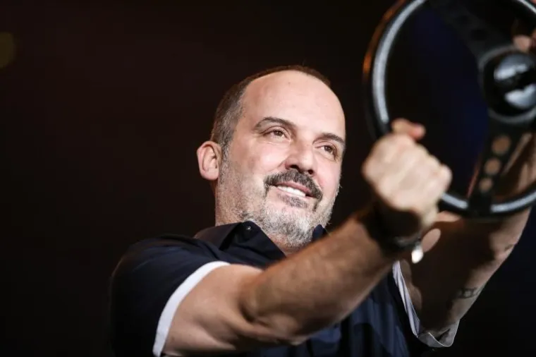 POGLEDAJTE &Scaron;TO JE ODJENULA: Maja &Scaron;uput povela frendice na Tonyjev koncert za Dan žena