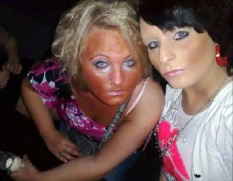 STRA&Scaron;ILA ILI KLAUNOVI? Na &scaron;to vas vi&scaron;e podsjećaju žene iz galerije?