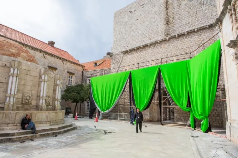PROBLEMI U DUBROVNIKU: Letjelica iz 'Star Warsa' se zabila u stup i odlomila ga