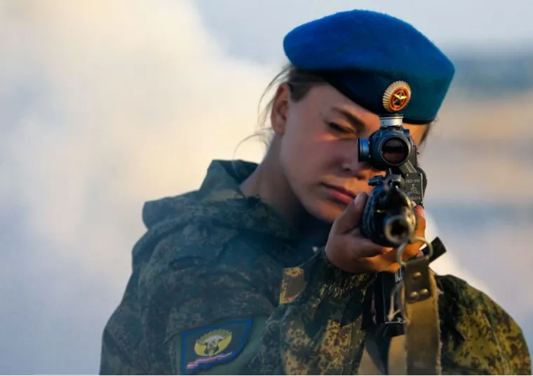 UBOJITE LJEPOTICE: Rusko ministarstvo obrane pohvalilo se svojim opakim kadetkinjama