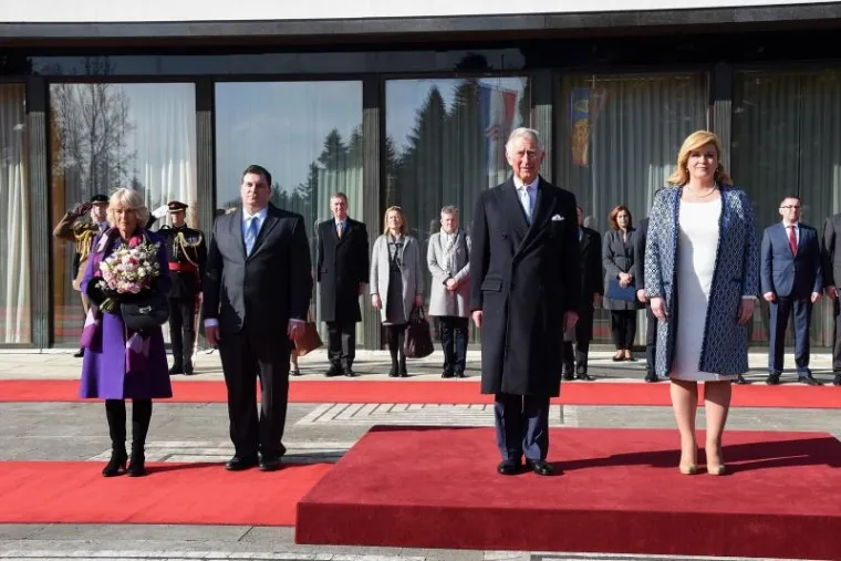 Svečani doček princa od Walesa i vojvotkinje od Cornwalla u Uredu predsjednice.