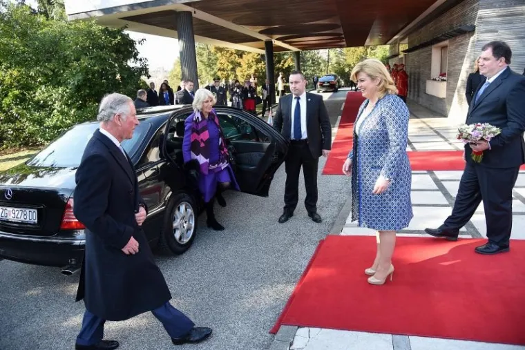 Svečani doček princa od Walesa i vojvotkinje od Cornwalla u Uredu predsjednice.