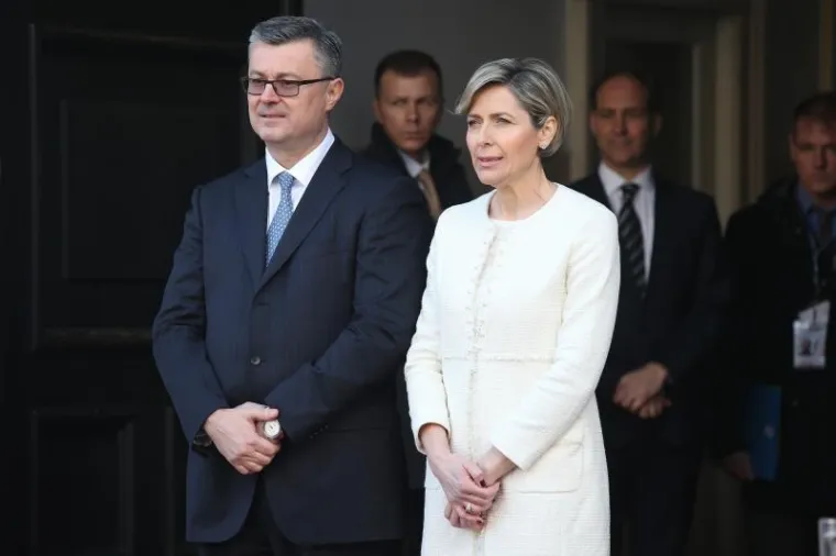 Sanja Orešković zasjala je u bijelom kompletu od tvida